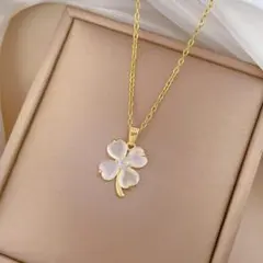 N-158 フラワーネックレス チタン製 パール風×ゴールド 上品大人かわいい