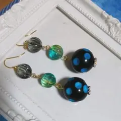 ハンドメイド ピアス ドット