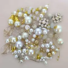 コネクター＆チャーム ホワイト系 62個 まとめ売り ハンドメイド 匿名配送