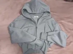 Darich フード付きクロップドパーカー＋スカート(インナーパンツ付き)