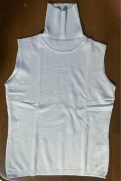 タートルネック　ノースリーブ　カシミヤ　ニット　セーター