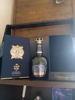 2026年最新】ロイヤルサルート 空き瓶の人気アイテム - メルカリ