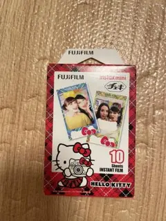 d*3様 ハローキティ　チェキ　instax mini 10枚 富士フィルム