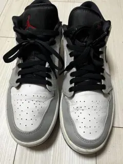 AIR JORDAN 1 LOW LIGHT SMOKE GREY