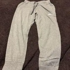 Nike グレー ジョガーパンツ