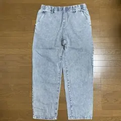 ライトブルーストレートデニムパンツ