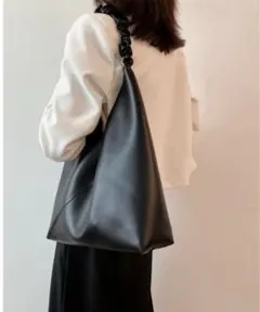 MAISON BREEZE A4収納可 黒 トートバッグ ギャザーハンドルのサムネイル