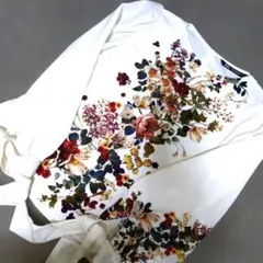 ZARA花柄長袖シャツ リボン付き
