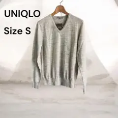 ユニクロ エクストラ ファインメリノ Vネックセーター Sサイズ