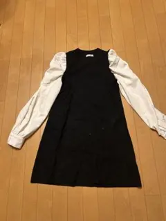 INGNI パフスリーブ ワンピース 黒・白