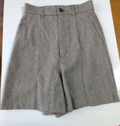 ヘリンボーン柄 ベージュ ハーフパンツ