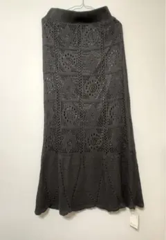未使用 テチチ 透かし編みロングスカートCHのサムネイル