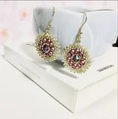 スワロフスキー ビーズ ピアス