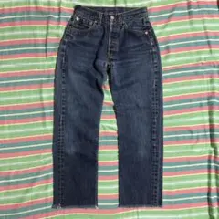 00s Euro levi's 501 w28 カットオフのサムネイル