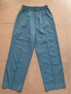 テーパードパンツ　センタープレスのサムネイル