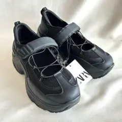 新品 未使用 タグ付き ZARA ザラ バレエフラットスニーカー ブラック 39のサムネイル