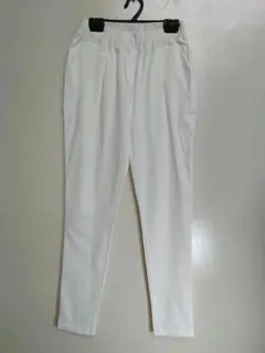 ホワイト　スキニーパンツ　レギンスパンツ　ウエストゴム　レディース　Mサイズ