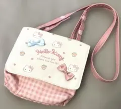 ハローキティ　移動ポケット　ポケットみたいなポーチ　ポシェット