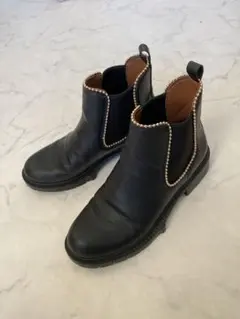 新品未使用【COACH】サイドゴア ブーティ スタッズ ブラック ほぼ新品未使】コーチ スタッズ付き サイドゴアブーツ ブラック - メルカリ