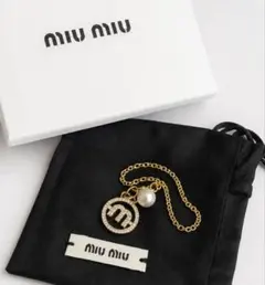 MIUMIU 5IC167 人工パール ネックレス 箱・保存袋付き MIUMIU 5IC167 人工パール ネックレス 箱・保存袋付き - メルカリ
