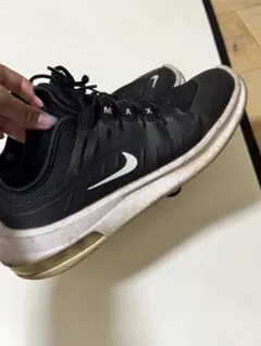 NIKE AIR MAX ブラック スニーカーのサムネイル