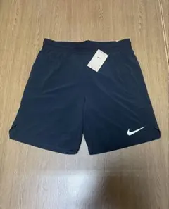 Nike ライトグレー ショートパンツ 新品タグ付き