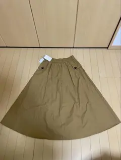 （新品タグ付き）秋色Aラインロングスカート ベージュブラウン 38サイズ相当