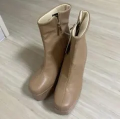 【最終値下げ】︎︎︎︎ DURAS 厚底ショートブーツ Lサイズ