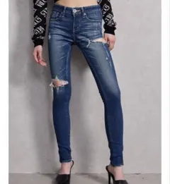 ミドルウエストSIDE RIPPEDスキニーデニムパンツ　gyda