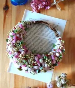 水曜日タイムセール‼️夢見る春の三日月リース　ハーフリース　ドライフラワーリース