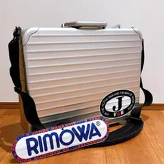 RIMOWA 小ぶりなアタッシュケース フルセット リモワ」がチェスを楽しめるアタッシュケースを限定発売 ゲームの時間