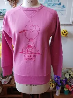 新品⭐PEANUTS チャーリー・ブラウン トレーナー⭐ ピンク/M