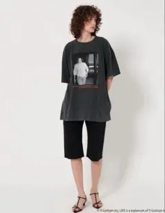 【XL】6(ROKU) LIFE フォト Tシャツ チャコールグレーのサムネイル
