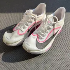 ズームフライ6 28センチ　 ランニングシューズ ホワイト/ピンク/ブラック