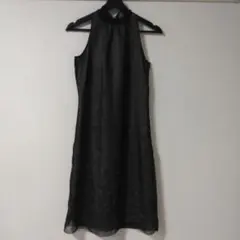 ブラック ノースリーブ ワンピースのサムネイル