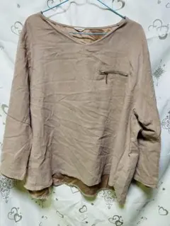 ベージュ 長袖 トップス 5Lサイズ