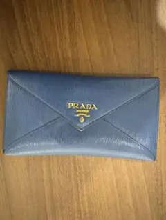 PRADA サイフ　レザーウォレット
