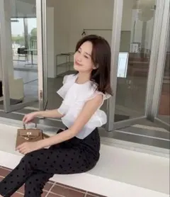 Birthday bash CHELSEA SHEER FRILL TOPSのサムネイル