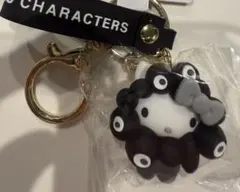 ハローキティ　黒ミャクミャクなりきりキーホルダー
