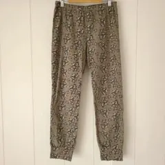 Item thumbnail for item c533f6bf-d139-4716-8da3-6c04d51efa1c