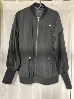 ブラック MA-1 ジャケット
