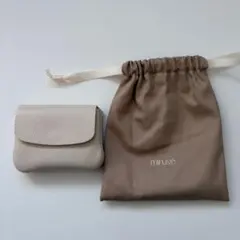 と*も様 miruve ミニウォレット　韓国　新品 韓国miruveミニウォレットクリーム - メルカリ