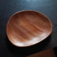 新品　アカシヤ　エッグ型トレー