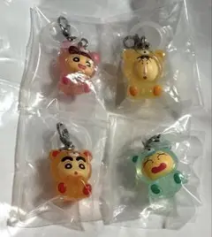 クレヨンしんちゃん みんなでくまパジャマ めじるしアクセサリー
