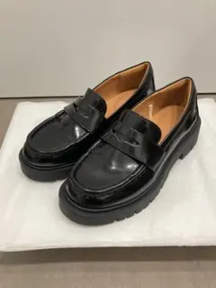 ユニクロ　コンフィールタッチローファー 22.5cm