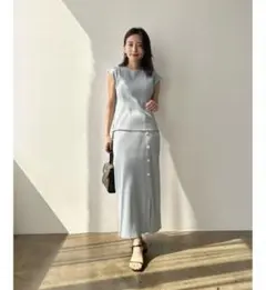 【新品タグ付き】cohina ボタンデザインリブニットスカート regular