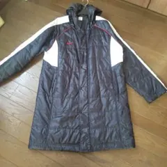 NIKE．ナイキ．メンズ ベンチコート XL 濃紺/ホワイト/レッドのサムネイル