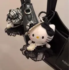 ハローキティ ぬいぐるみ キーホルダー キーチャーム バッグチャーム 黒