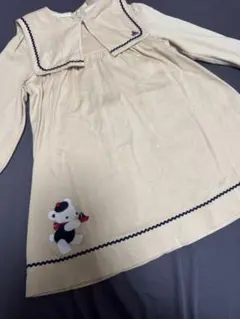 ファミリア　ベージュ ファミちゃん　刺繍 長袖ワンピース