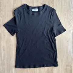 AKIO 黒 半袖 Tシャツ
